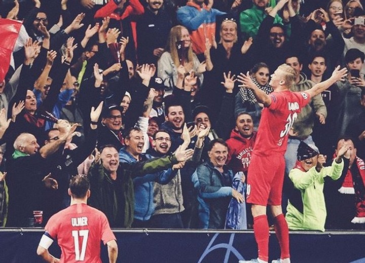 Haaland bol jednou nohou v Manchestri. Potom zaúradoval agent